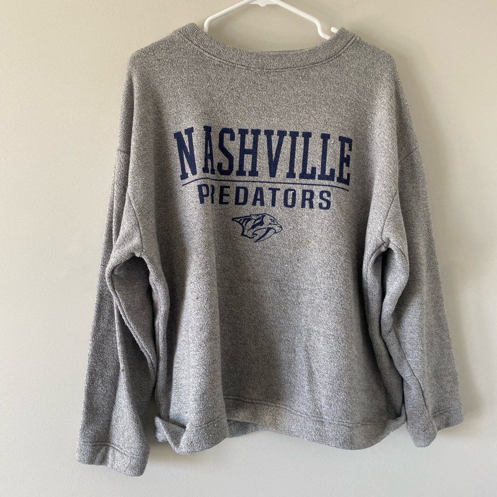 Nashville predators sweatshirt